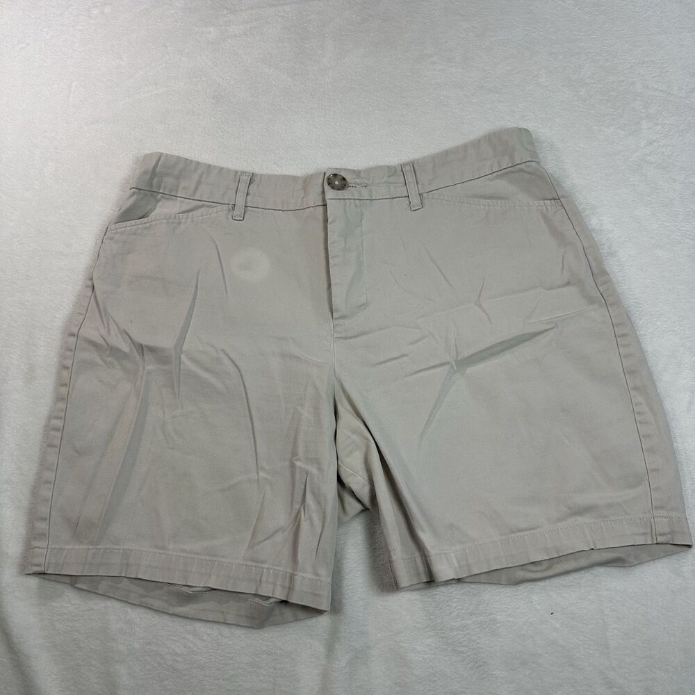 Croft & Barrow Women’s 12 Khaki Bermuda Chino Shorts Stretch Cotton Casual
